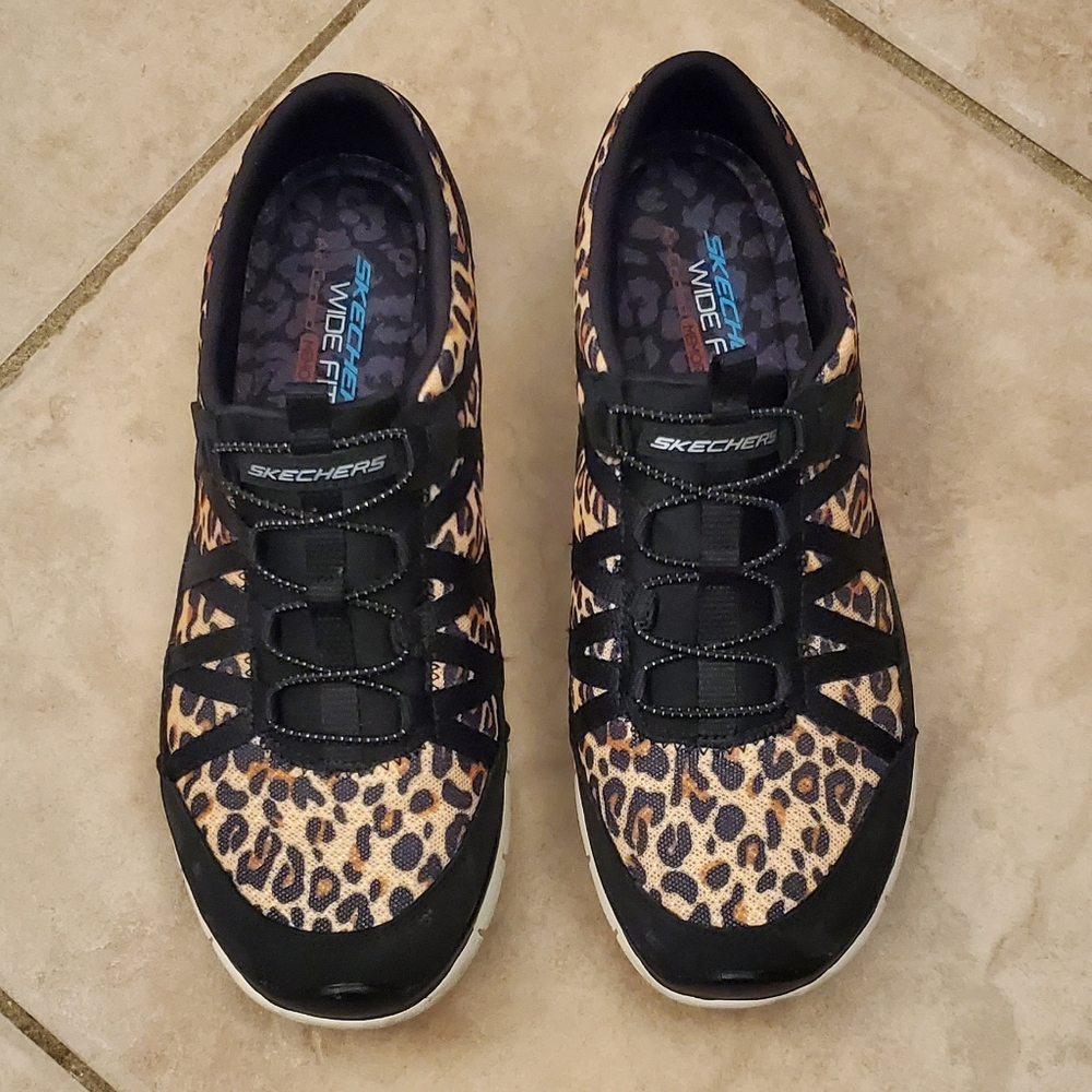 Skechers sz 9